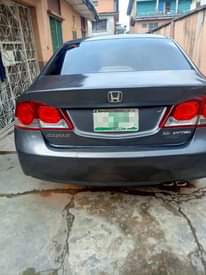 A picture of Honda Civic 09