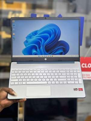 A picture of Hp GAMING AND GRAPHICS PRICE 1.3M