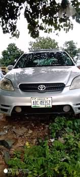 A picture of Super clean toyota matrix with full AC
