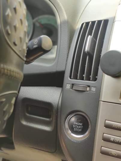 A picture of Toyota Corolla verso