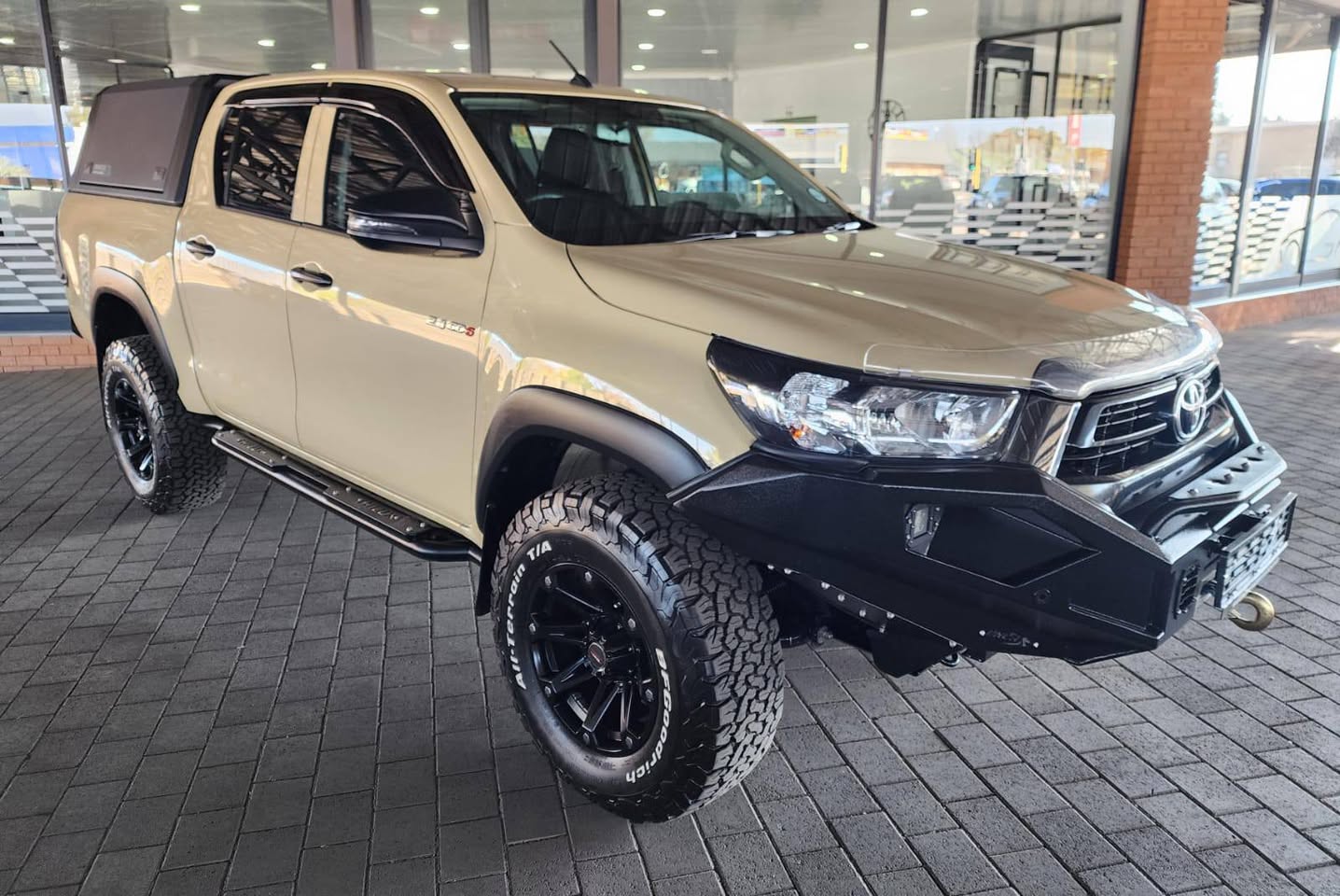 used toyota hilux