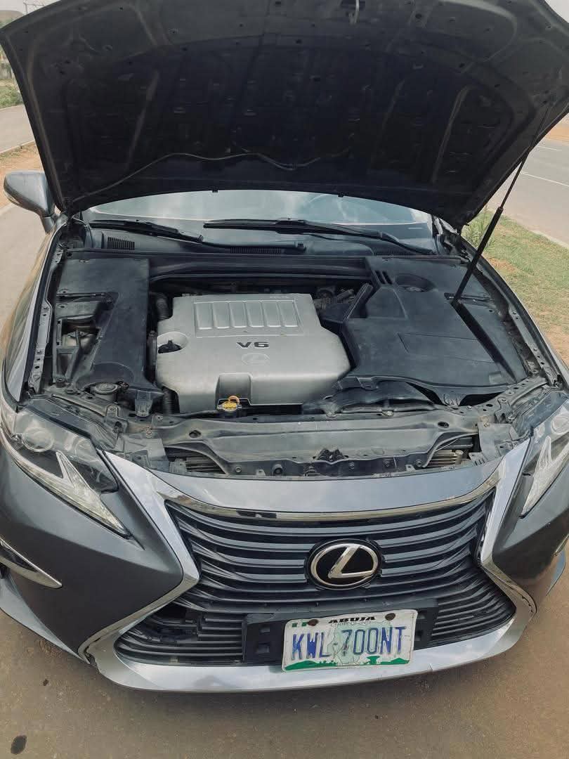 A picture of Car