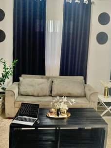 A picture of Sofa la watu 3