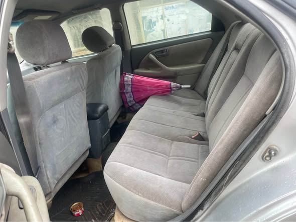 A picture of Toyota Camry 2001