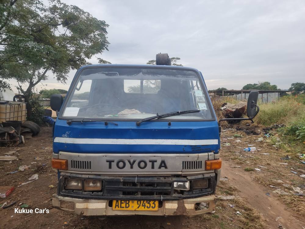 classifieds/cars toyota