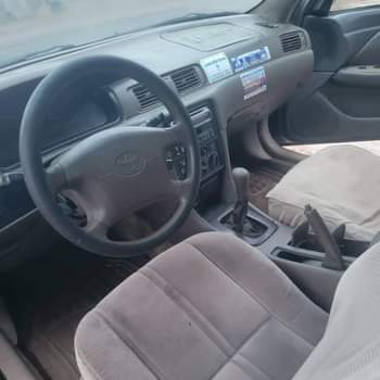 A picture of 1998 Toyota Camry 4plug