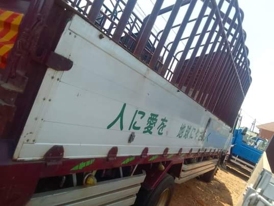 A picture of Fuso fighter on quick sale call 0708757454 or 0788085678