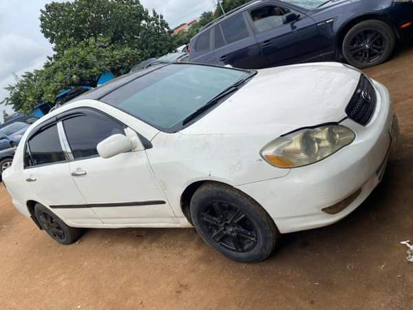 A picture of Toyota corolla nothing to fix buy and travel going for