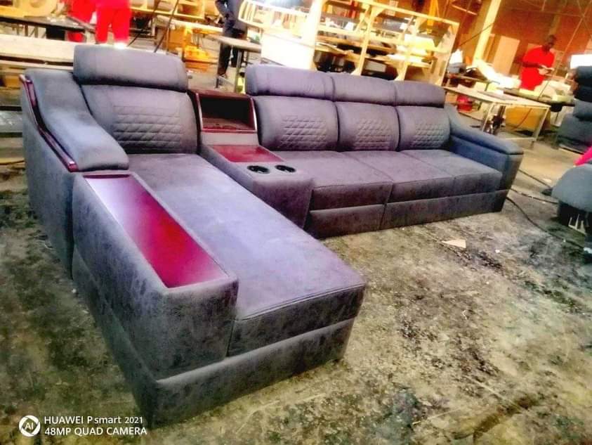 classifieds/furniture sofas