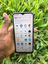 A picture of VIVO Y21 BEI 180 000 TU