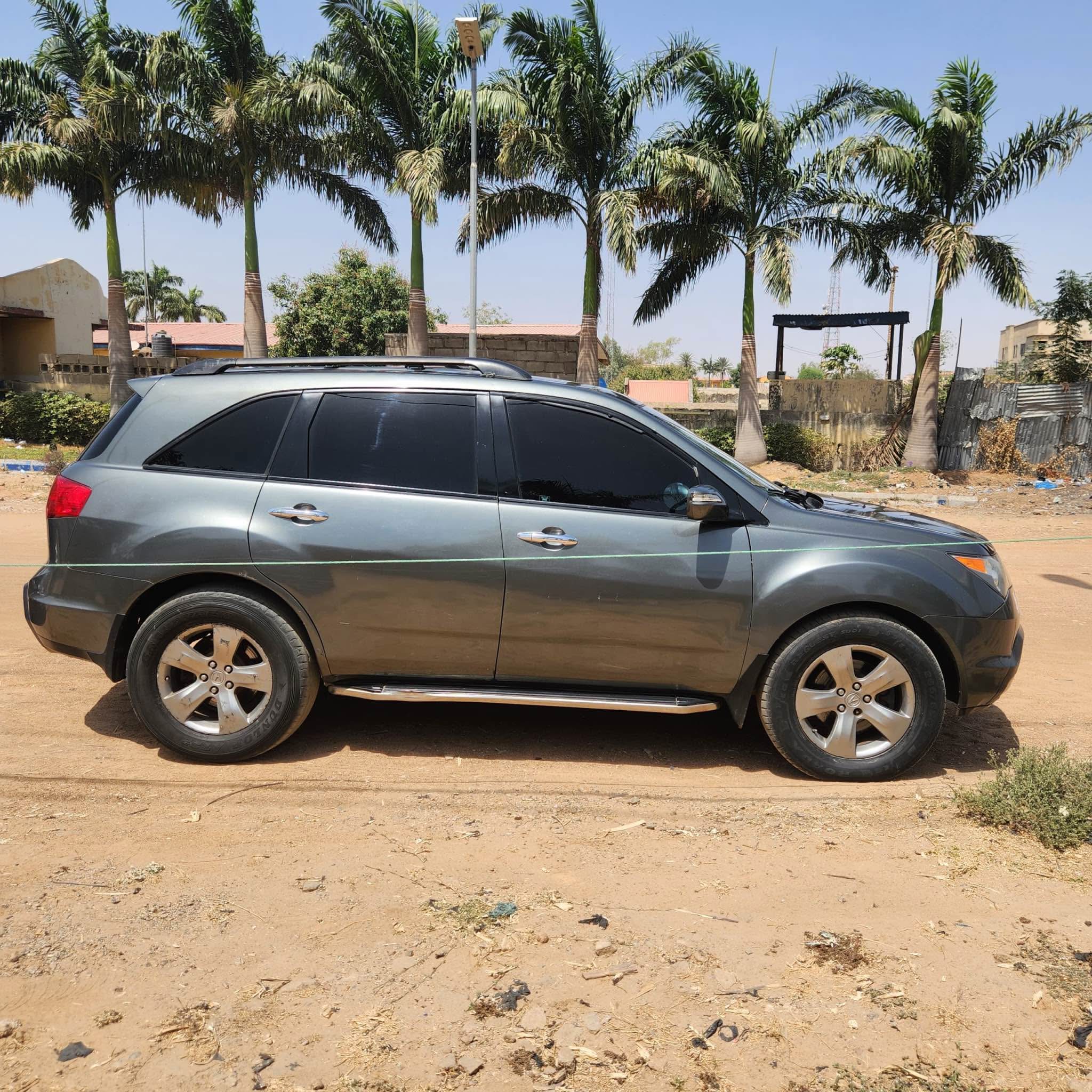 A picture of Acura MDX automatic transmission 2008 model