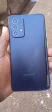 A picture of Samsung a52 5G