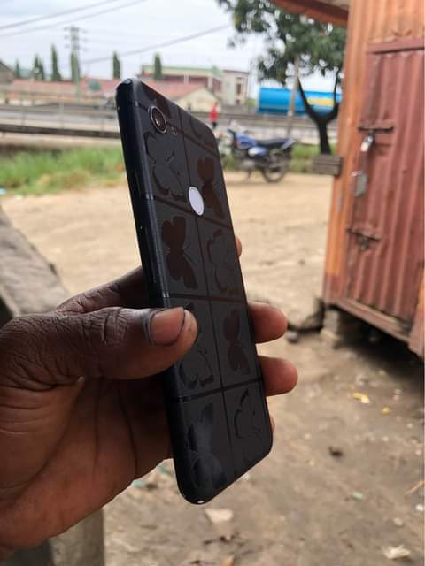 A picture of 0787683458