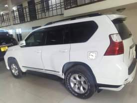 A picture of 2011 Toyota Prado