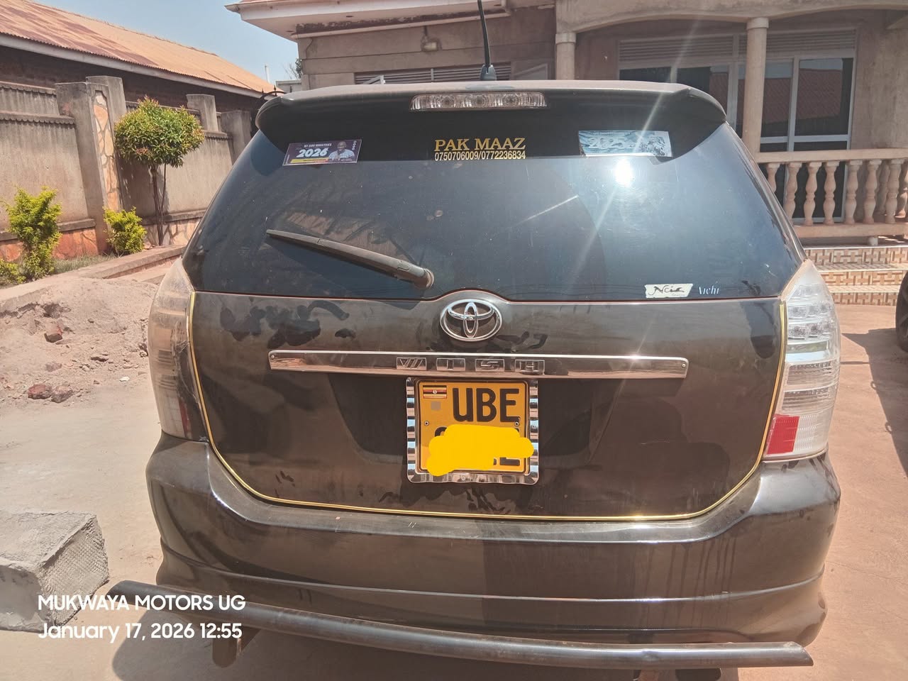 A picture of Toyota wish