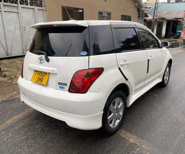 A picture of Toyota ist mti sana Call 255655668290 Call 255756668290