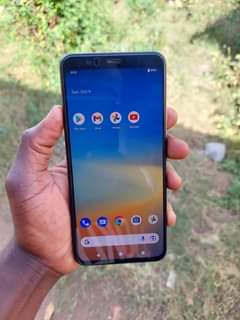 A picture of Google pixel 4xl