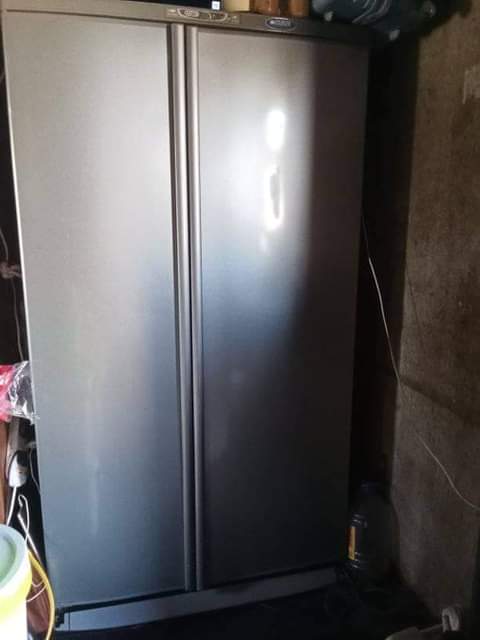 classifieds/fridges