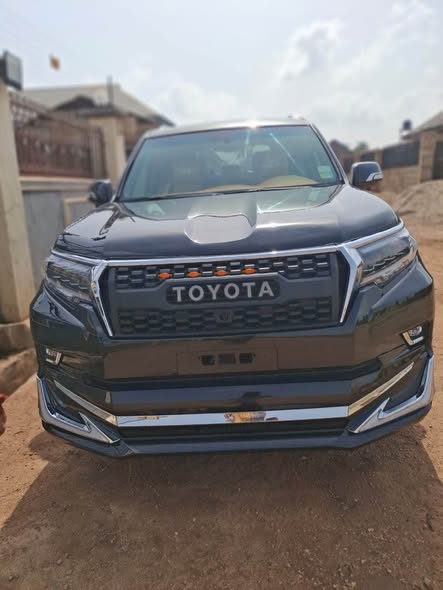 A picture of 010 GX upgraded to Land Cruiser 2024