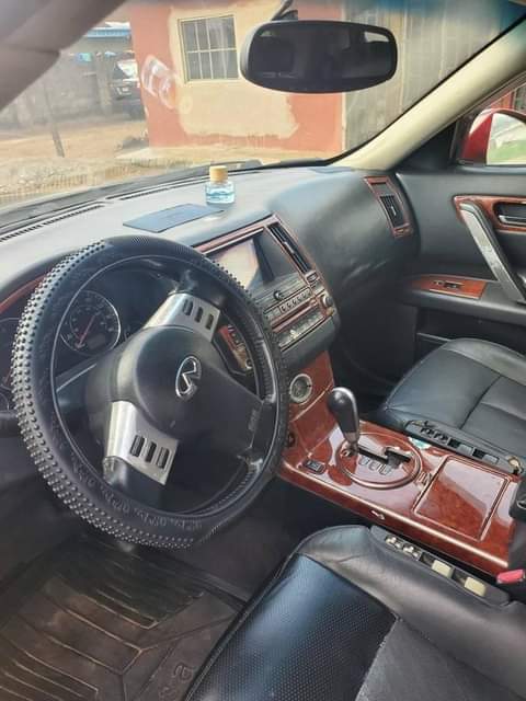 A picture of Infiniti fx35 just buy and drive Everything working perfectly okay