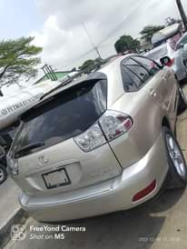 A picture of rx350