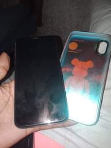 A picture of i phone x gb 256 ipo good inatakiwa 350 BH