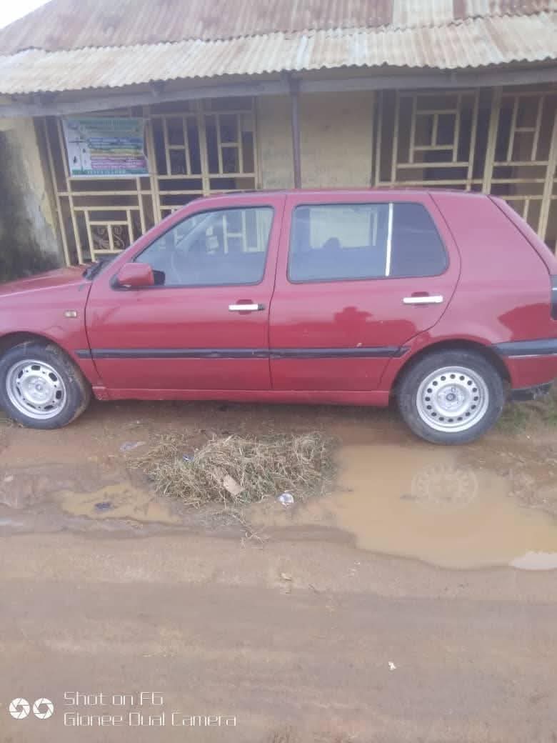 A picture of Golf 3 salon