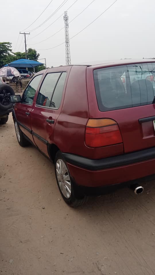 A picture of Volkswagen golf 3
