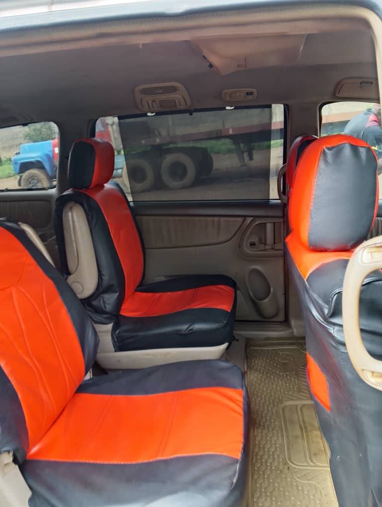 A picture of Sienna 2006 xle