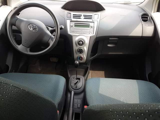 A picture of Toyota Yaris 08063194033