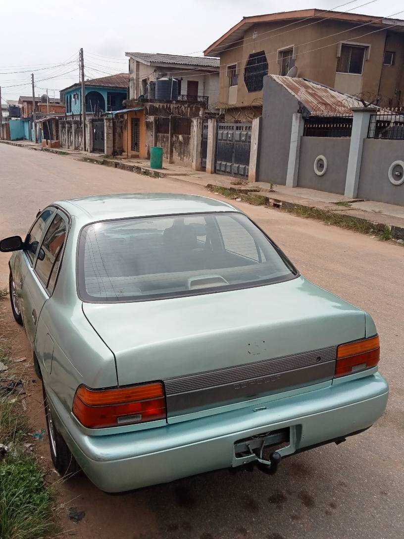 A picture of TOYOTA COROLLA 98 99 MODEL FOR SALE