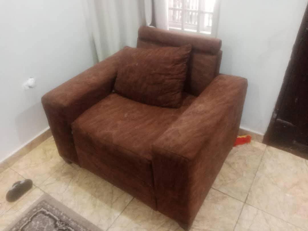 A picture of Chairs