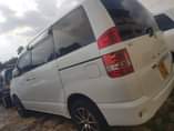 A picture of 2003 Toyota Noah