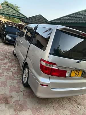 A picture of Alphard for sale call 0657633355