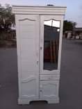 A picture of Nauza kabat la nguo mbao ngum Bei 210 0689319654