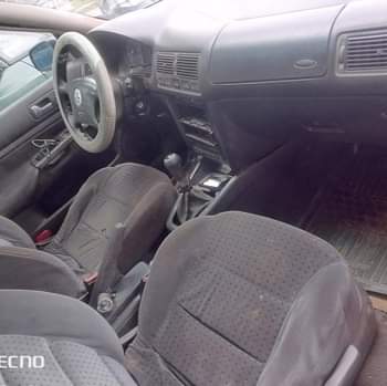 A picture of Golf 4 first body going for 1.4 call 07047515116