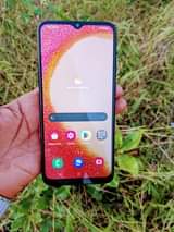 A picture of Samsung Galaxy a04e imenyooka saan gb32 ram3 net4g 0746010167