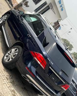 A picture of FOREIGN USE 2016 MERCEDES BENZ GLE350