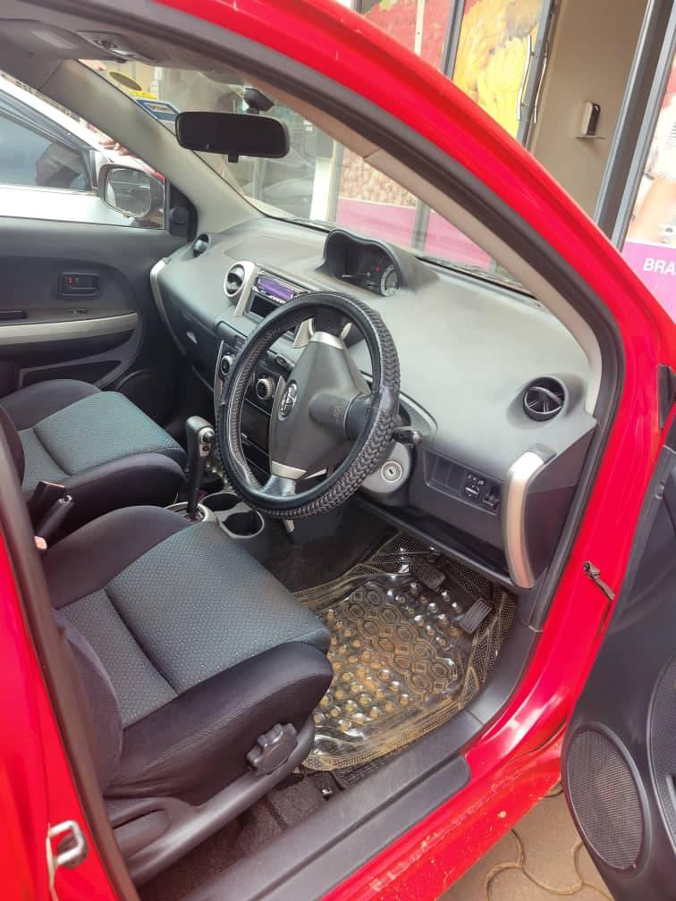 A picture of Toyota IST