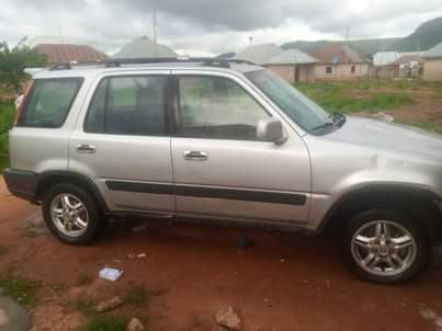 A picture of HONDA CRV 1999