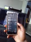 A picture of iPhone 7plain GB 128 betri 100