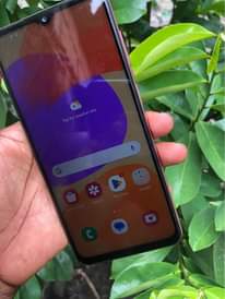 A picture of SAMSUNG F23
