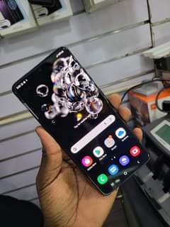 A picture of Galaxy S20 Ultra 5G