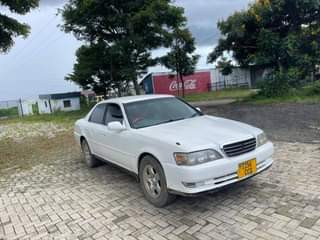 A picture of Cresta Gx 100 ipo vizuri sana Cc 1990 full Ac