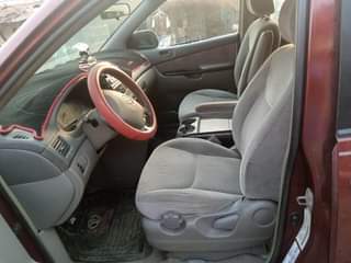 A picture of Nigeria used Sienna 2005
