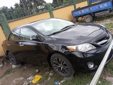 A picture of 2009 upgraded to 2012 Toyota corolla With Good Working Engine