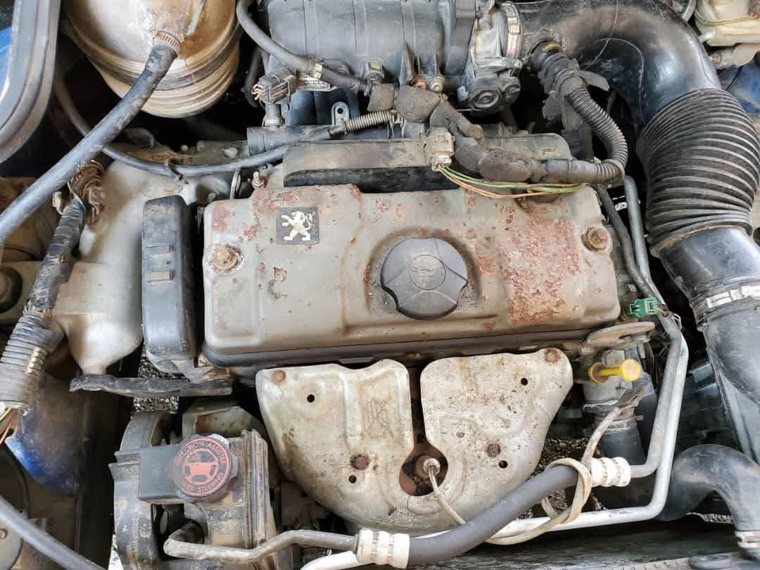 A picture of 2005 Peugeot 206