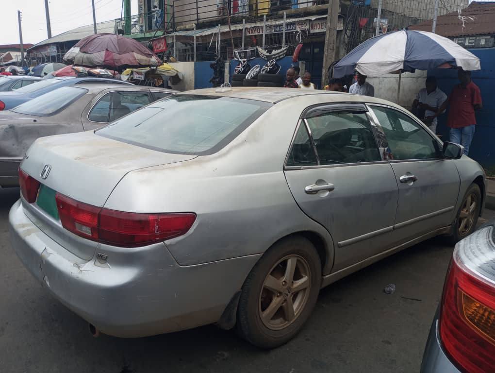 A picture of Urgent sales..... 2006 model Honda EOD Available for sale Engine