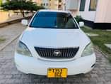 A picture of TOYOTA HARRIER CC2360 FULL DOCOMENT FULL AC GARI KALI SANAA