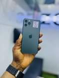 A picture of iPhone 11 pro max deposit 200k committment we deliver to